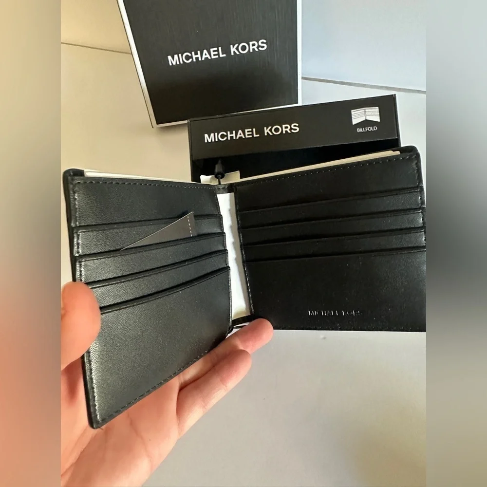 NWT Michael Kors White Leather Wallet with Black Accents